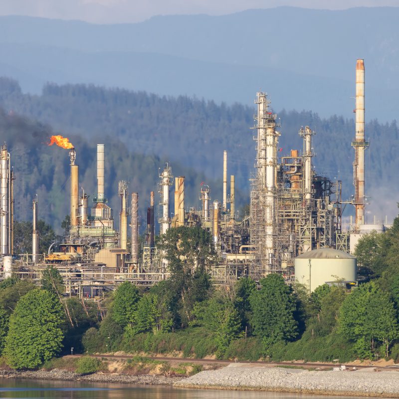 oil refinery plant